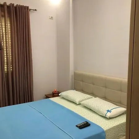 Vila Me Qera Ne Gjirin E Lalzit